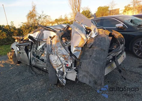 2015 Lexus Es 300H z USA, uszkodzony, nr VIN JTHBW1GG5F2099166